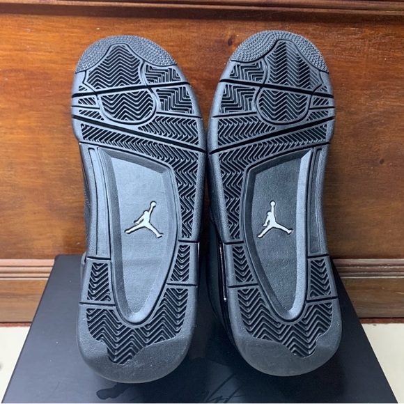 Jordan retro 4s - Picture 3 of 6
